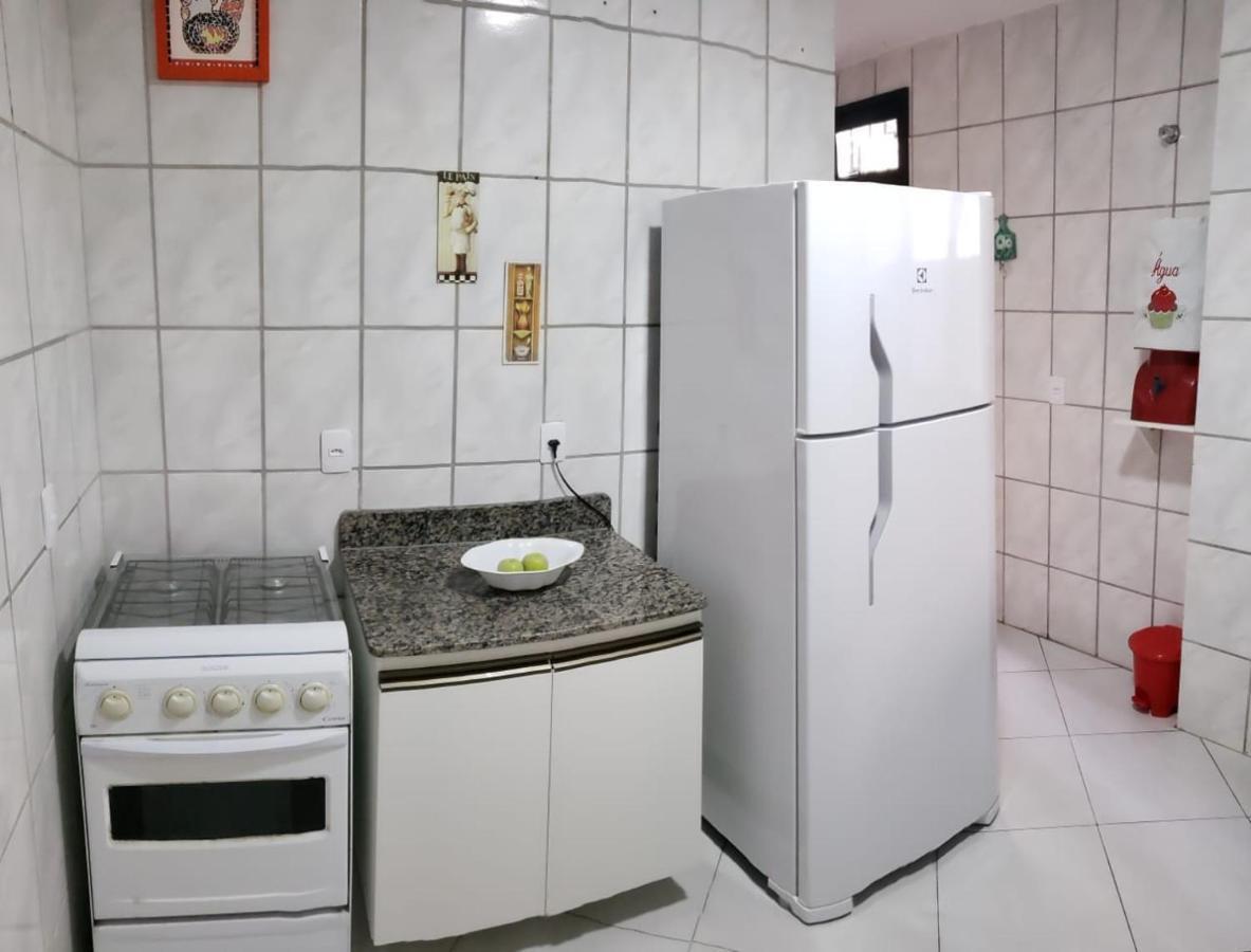 Apartamento Residencial Angélica em Guarapari a 150m do mar Exterior foto